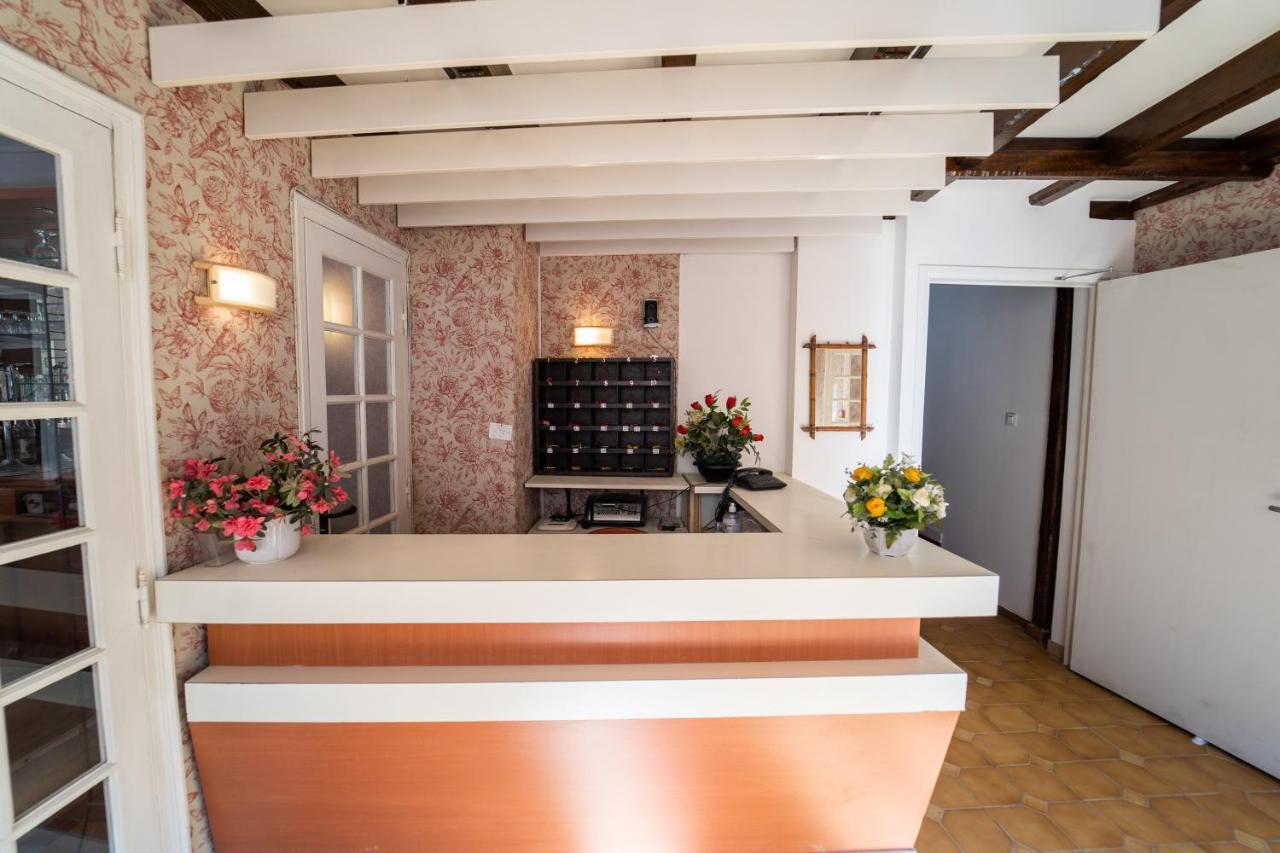 Celine Hotel Le Miridan Plombieres-les-Bains Bagian luar foto